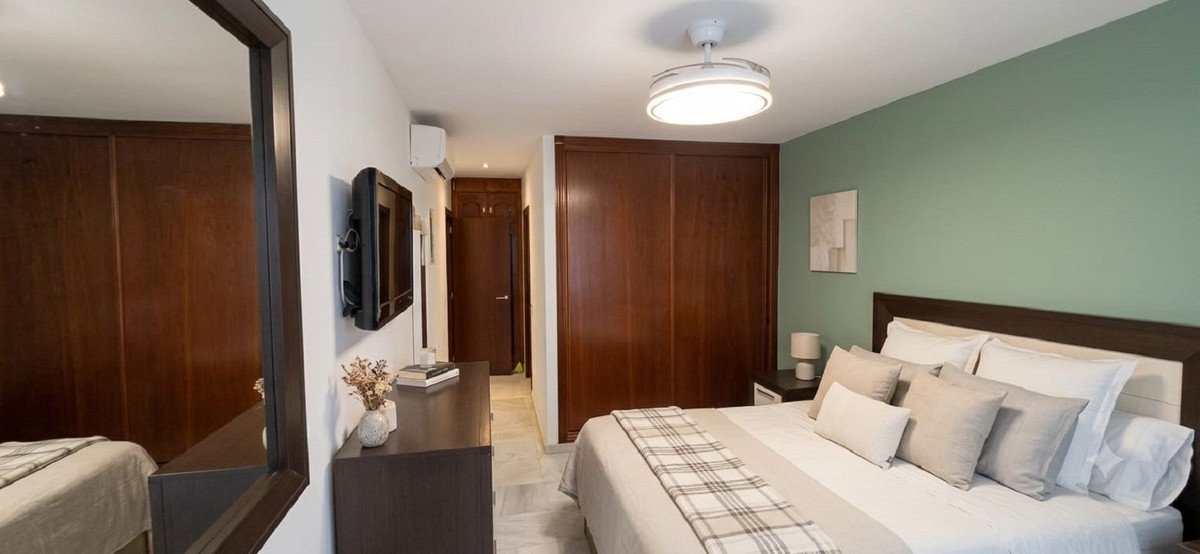 Appartement te koop in Fuengirola | 2 slaapkamers H5498131
