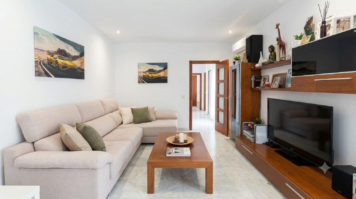 Appartement te koop in Fuengirola | 2 slaapkamers H5498131
