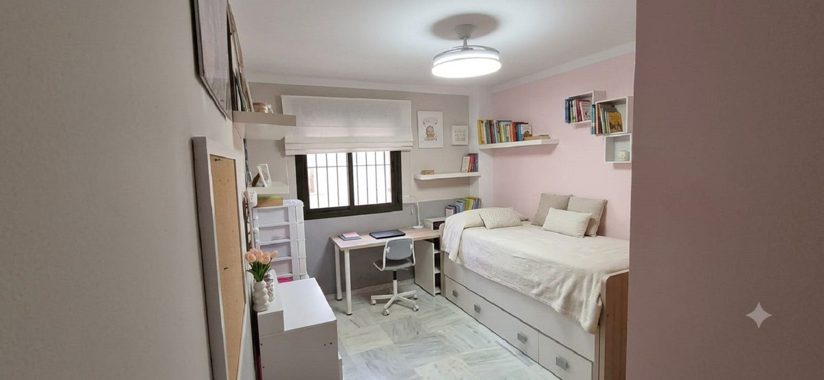 Appartement te koop in Fuengirola | 2 slaapkamers H5498131