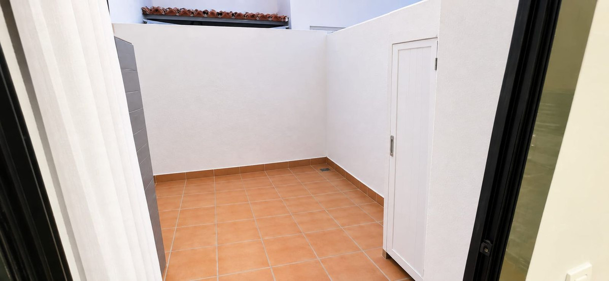 Appartement te koop in Fuengirola | 2 slaapkamers H5498131