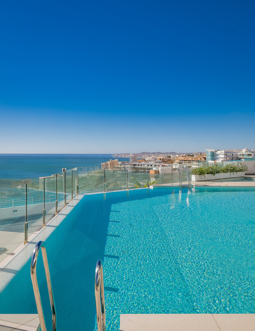 Appartement te koop in Fuengirola | 2 - 3 slaapkamers H5499451