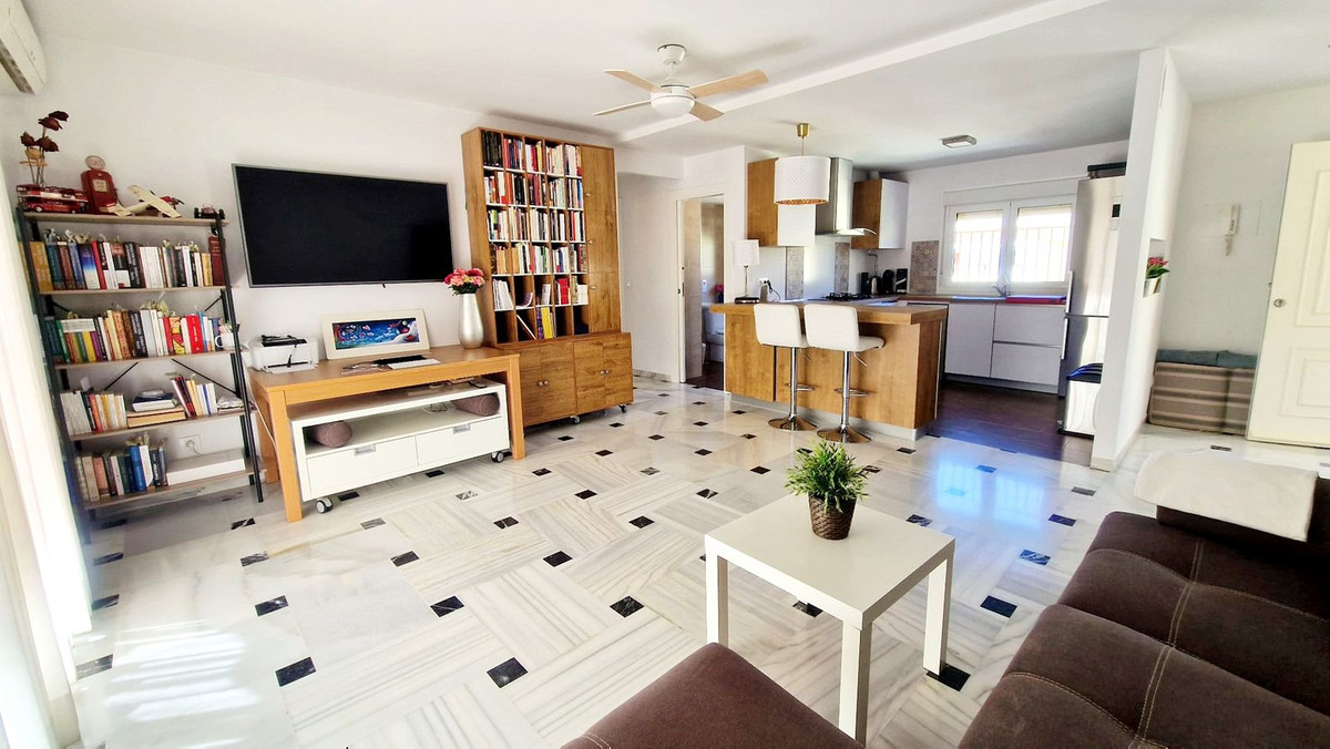 Appartement te koop in Fuengirola | 3 slaapkamers H5500288