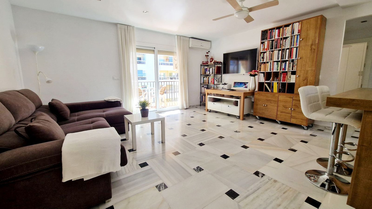 Appartement te koop in Fuengirola | 3 slaapkamers H5500288