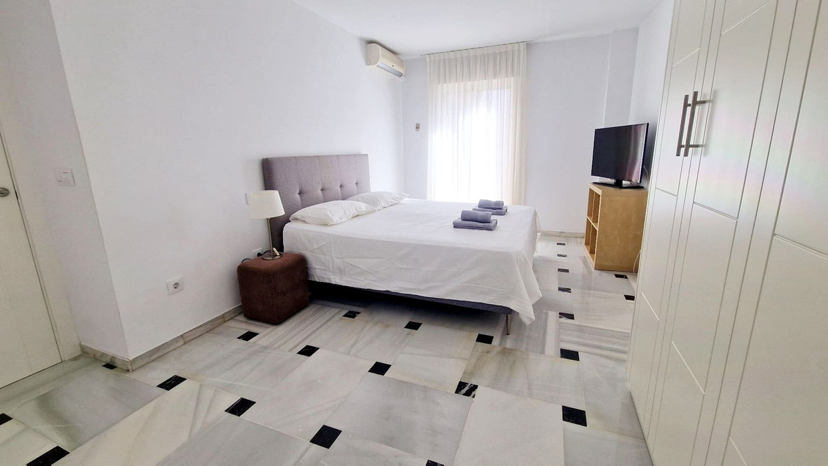 Appartement te koop in Fuengirola | 3 slaapkamers H5500288