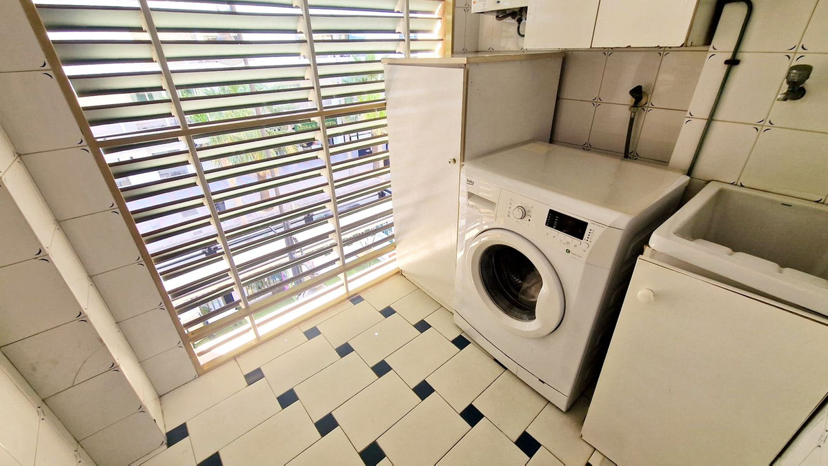 Appartement te koop in Fuengirola | 3 slaapkamers H5500342
