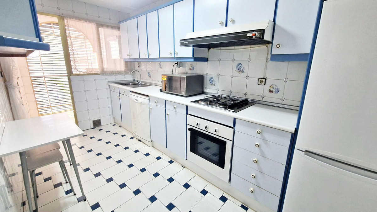 Appartement te koop in Fuengirola | 3 slaapkamers H5500342