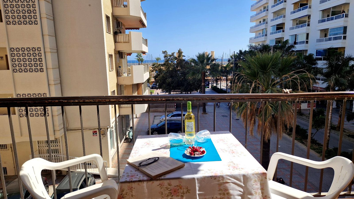 Appartement te koop in Fuengirola | 3 slaapkamers H5500342