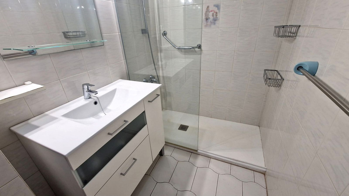 Appartement te koop in Fuengirola | 3 slaapkamers H5500342