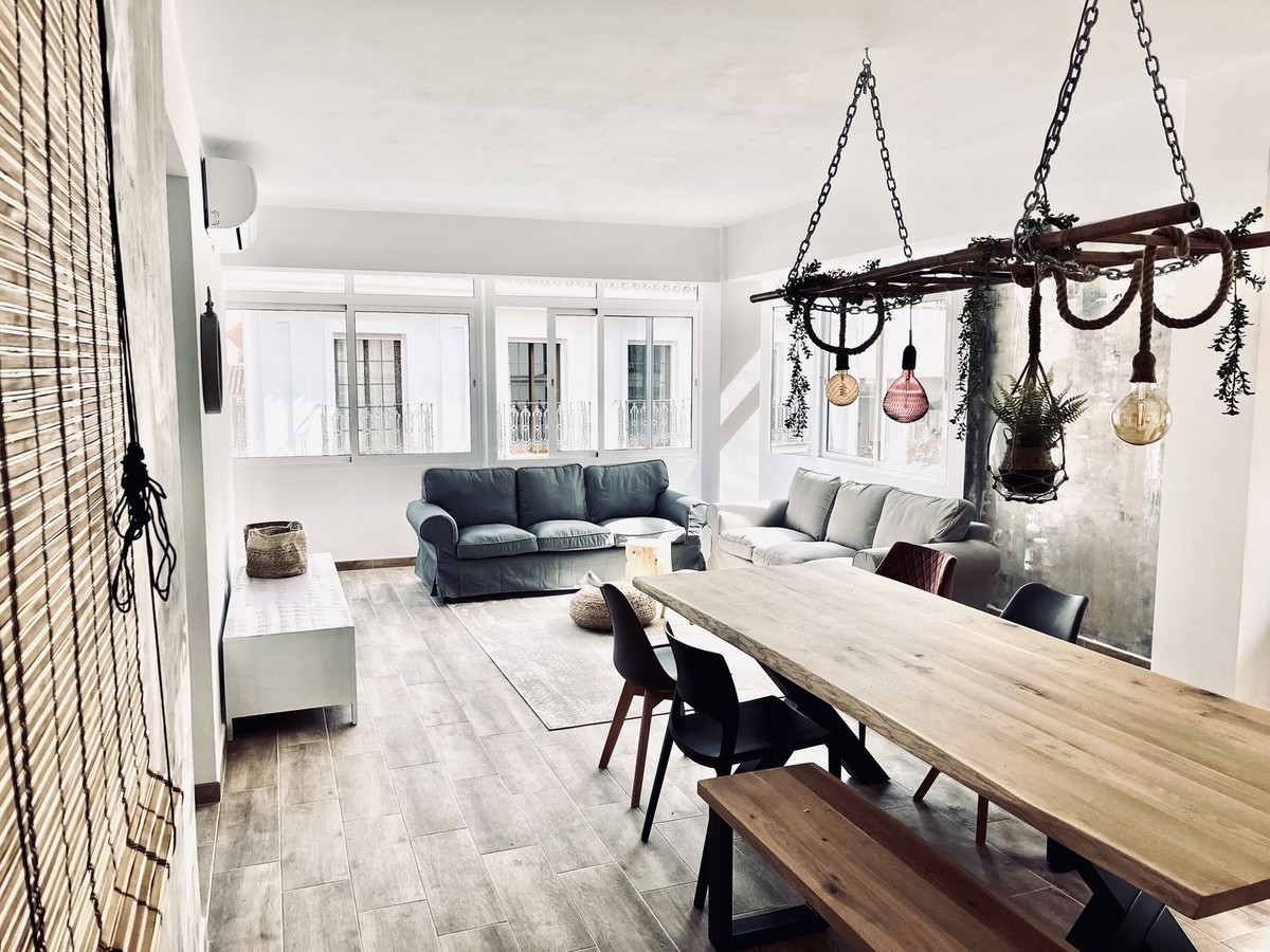 Appartement te koop in Fuengirola | 4 slaapkamers H5500498