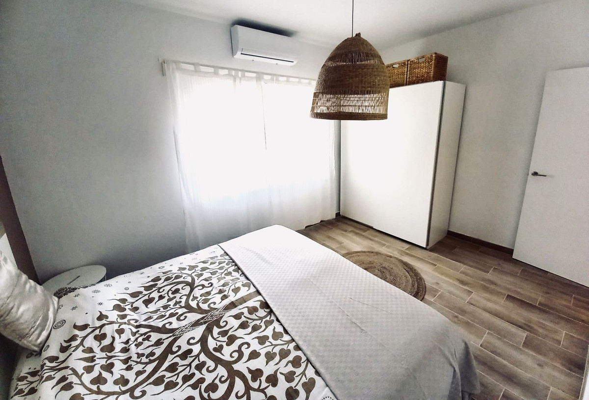 Appartement te koop in Fuengirola | 4 slaapkamers H5500498