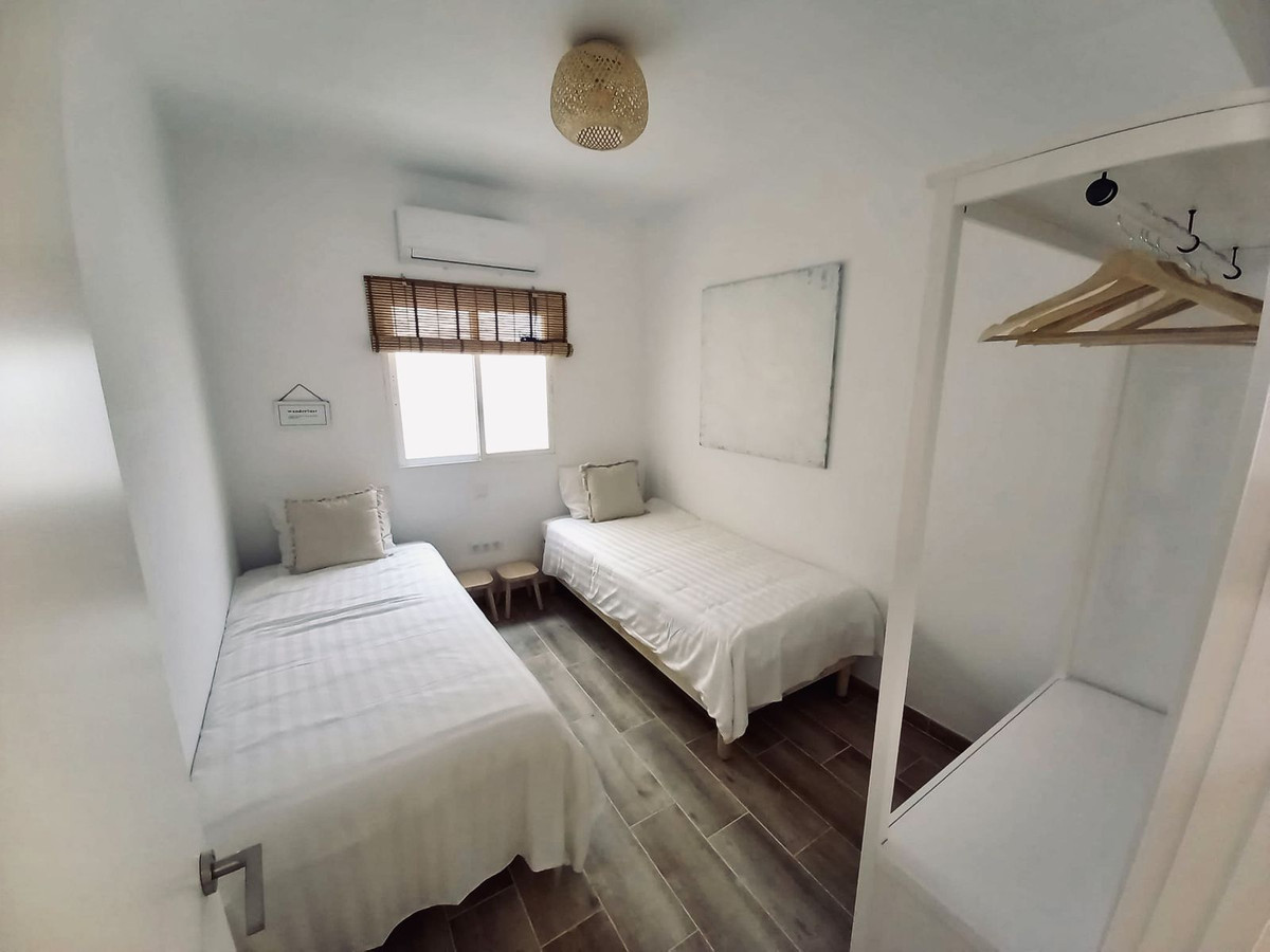 Appartement te koop in Fuengirola | 4 slaapkamers H5500498