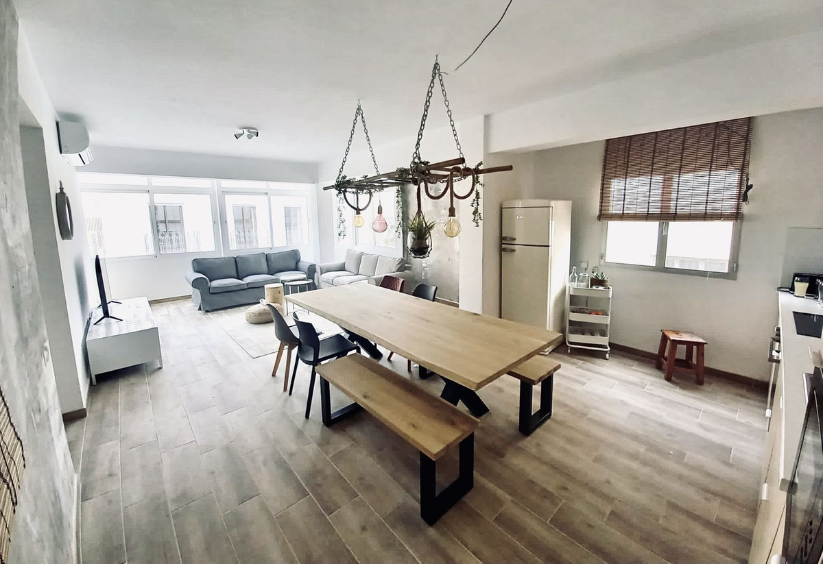 Appartement te koop in Fuengirola | 4 slaapkamers H5500498