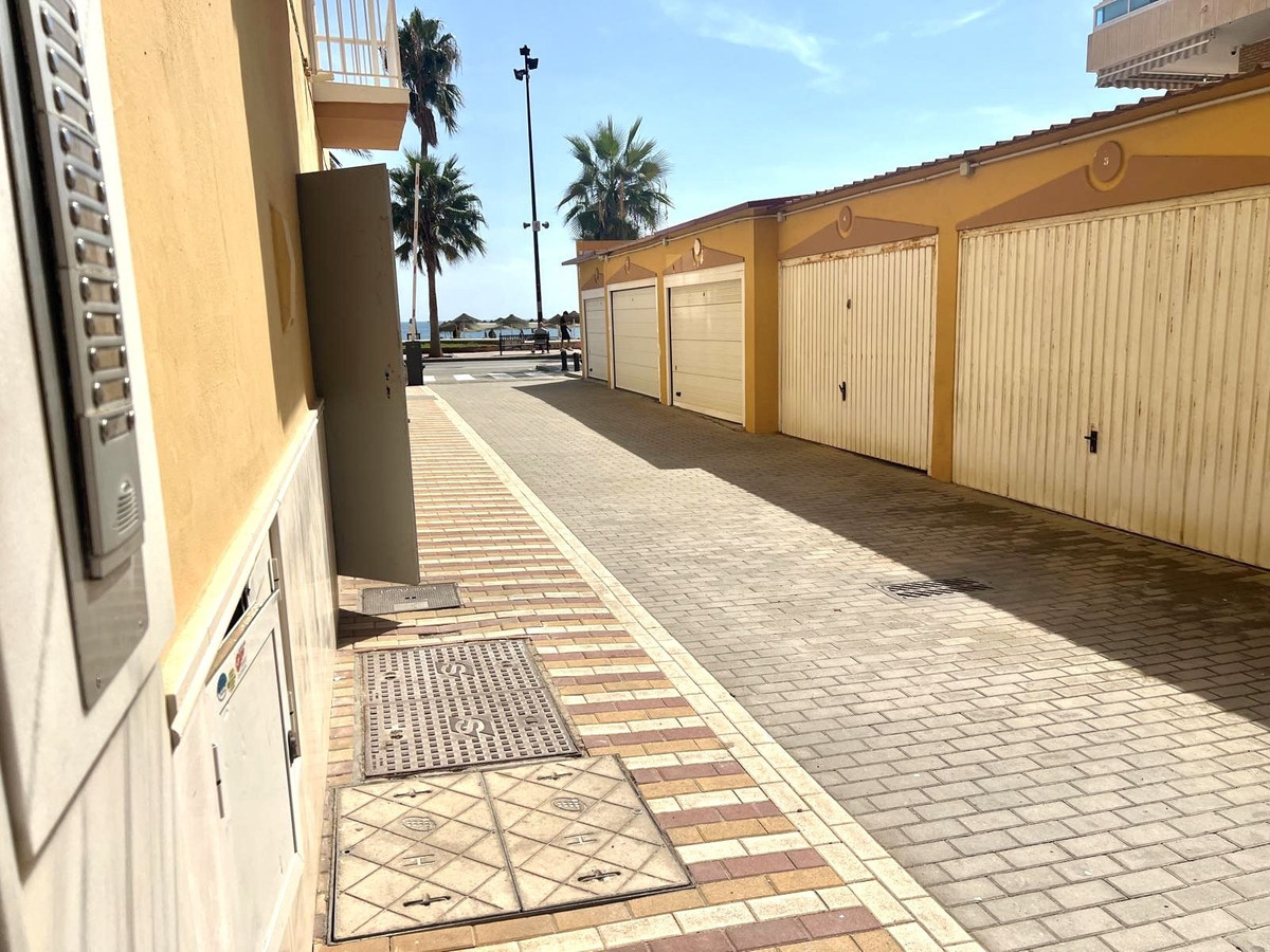 Appartement te koop in Fuengirola | 2 slaapkamers H5502577