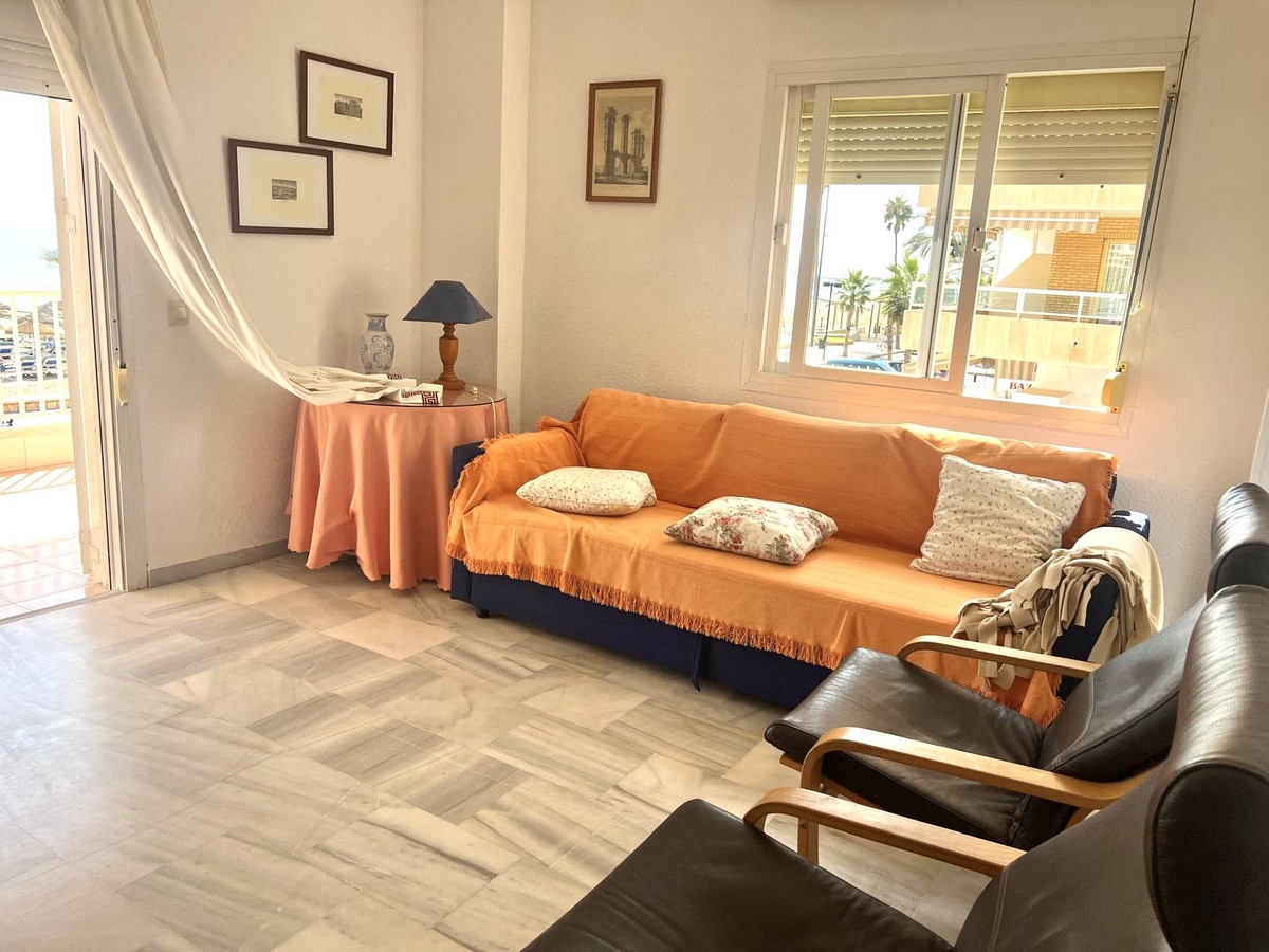 Appartement te koop in Fuengirola | 2 slaapkamers H5502577