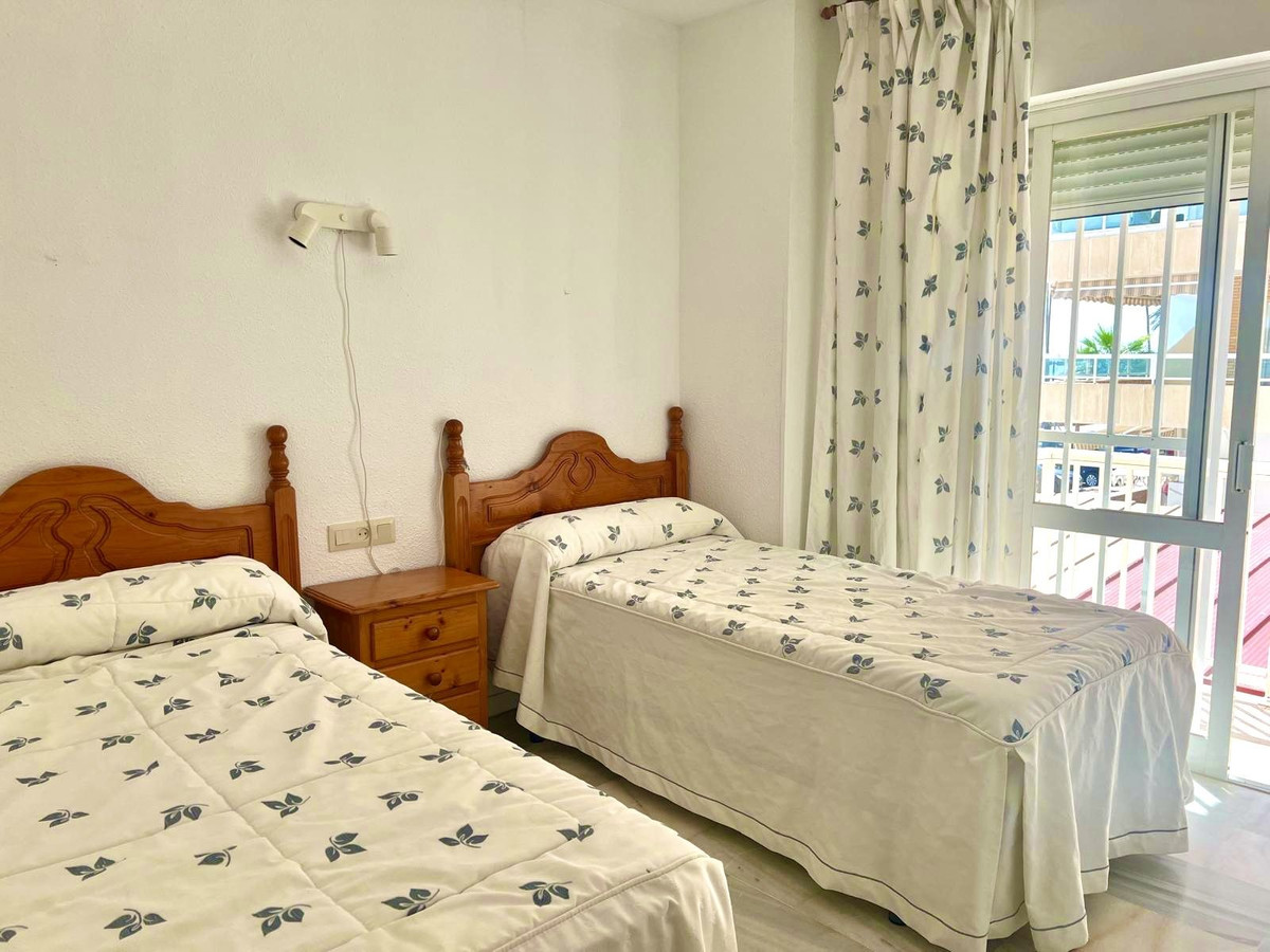 Appartement te koop in Fuengirola | 2 slaapkamers H5502577