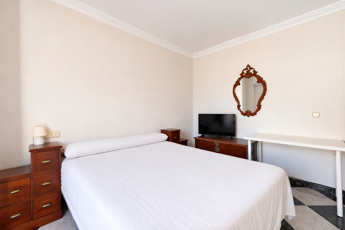 Appartement te koop in Fuengirola | 3 slaapkamers H5504194