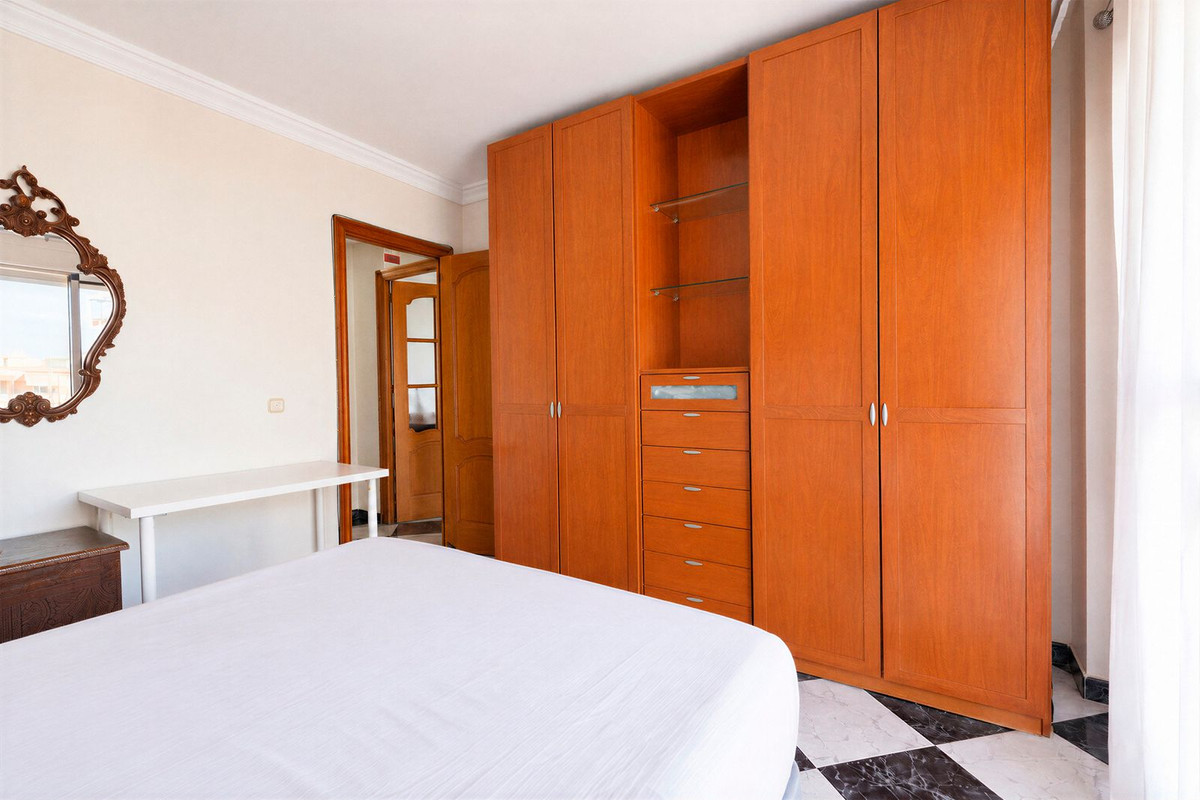 Appartement te koop in Fuengirola | 3 slaapkamers H5504194
