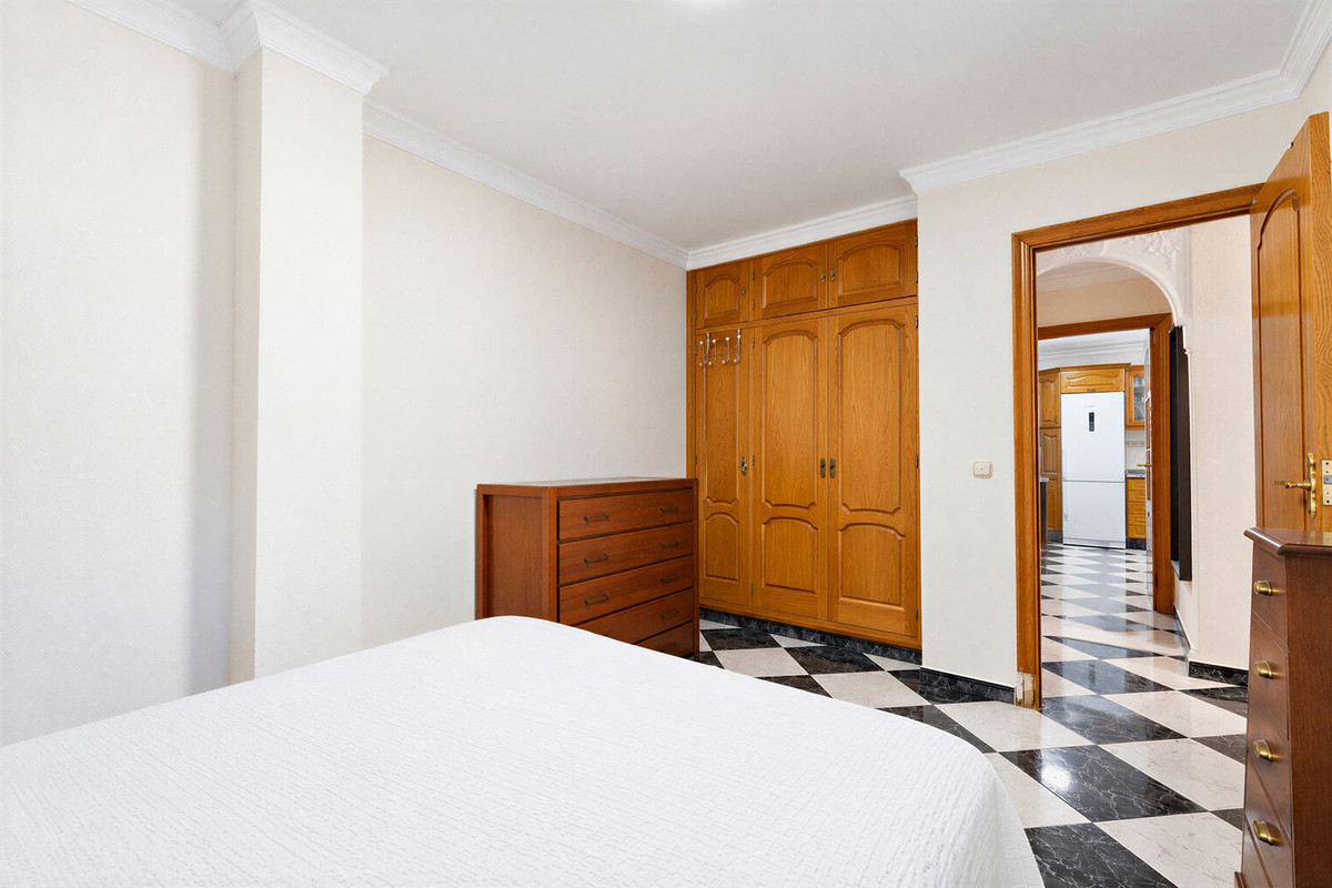 Appartement te koop in Fuengirola | 3 slaapkamers H5504194