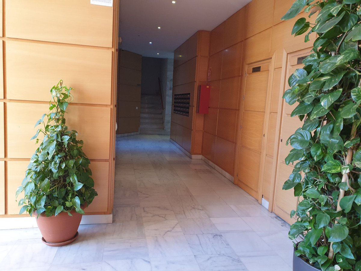 Appartement te koop in Fuengirola | 3 slaapkamers H5504323