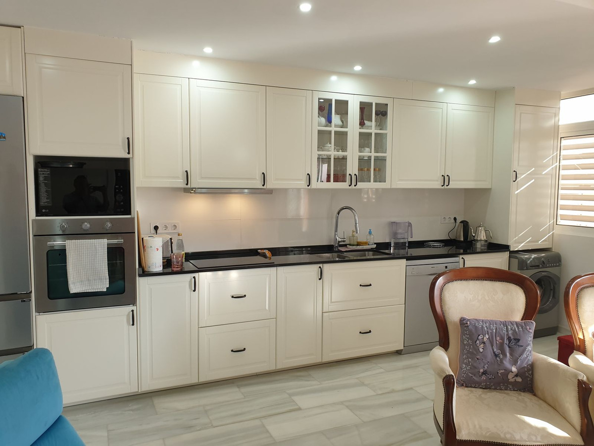 Appartement te koop in Fuengirola | 3 slaapkamers H5504323