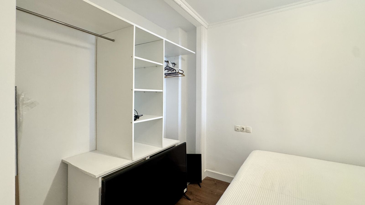 Appartement te koop in Fuengirola | 2 slaapkamers H5505709