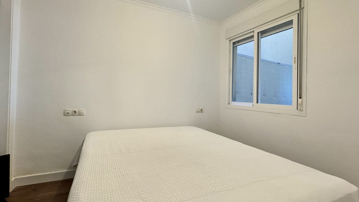 Appartement te koop in Fuengirola | 2 slaapkamers H5505709