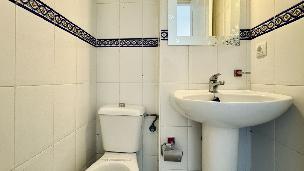 Appartement te koop in Fuengirola | 2 slaapkamers H5505709