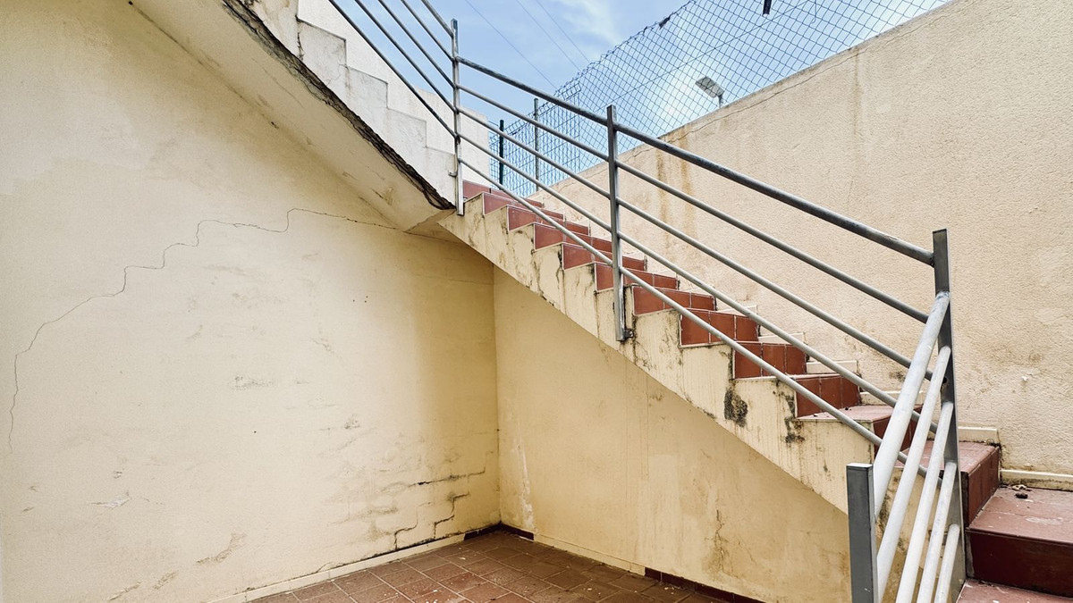 Appartement te koop in Fuengirola | 2 slaapkamers H5505709