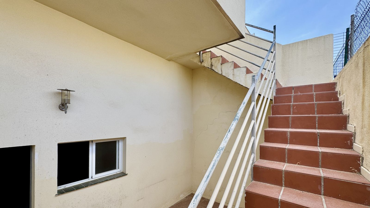 Appartement te koop in Fuengirola | 2 slaapkamers H5505709