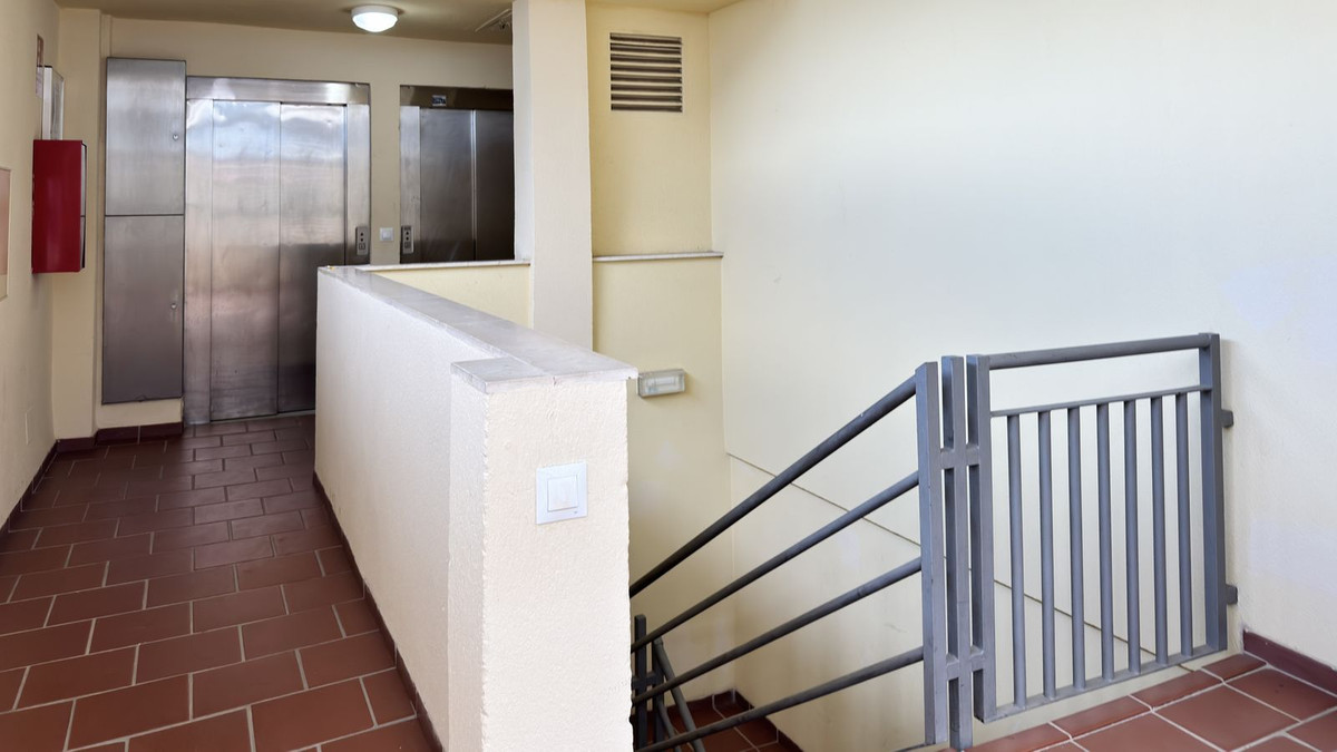 Appartement te koop in Fuengirola | 2 slaapkamers H5505709