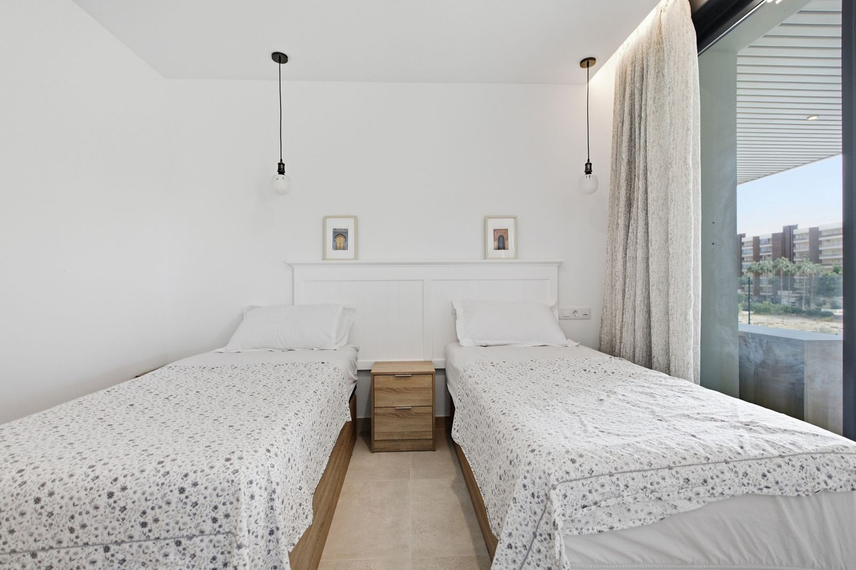 Appartement te koop in Fuengirola | 2 slaapkamers H5505916
