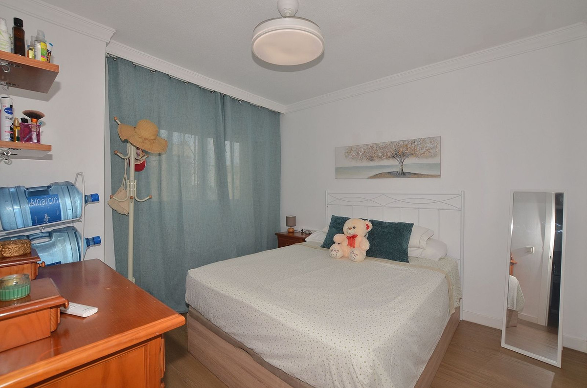Appartement te koop in Fuengirola | 2 slaapkamers H5506216