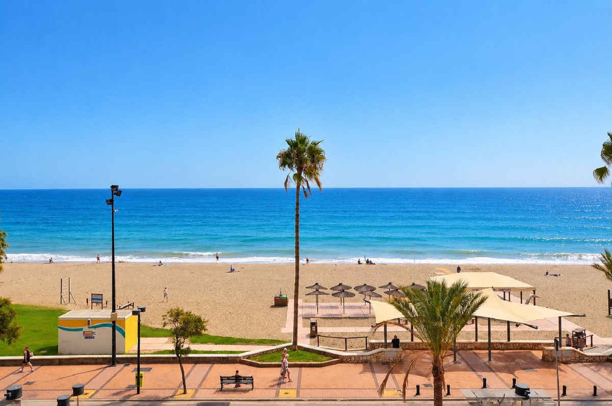 Appartement te koop in Fuengirola | 2 slaapkamers H5506216