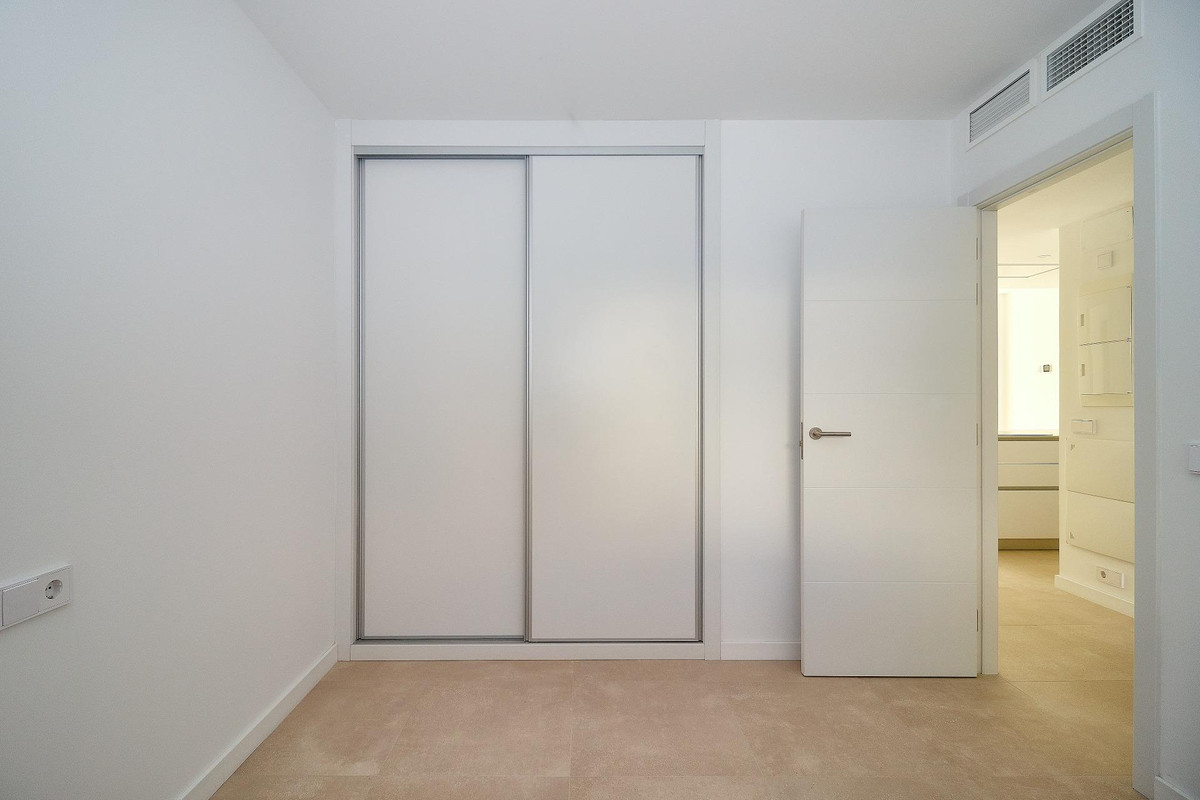 Appartement te koop in Fuengirola | 2 slaapkamers H5506912