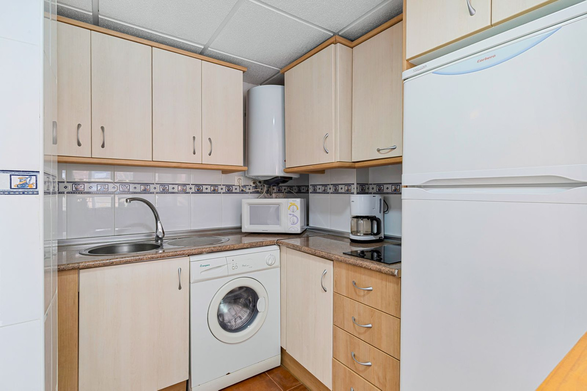 Appartement te koop in Fuengirola | 2 slaapkamers H5506969