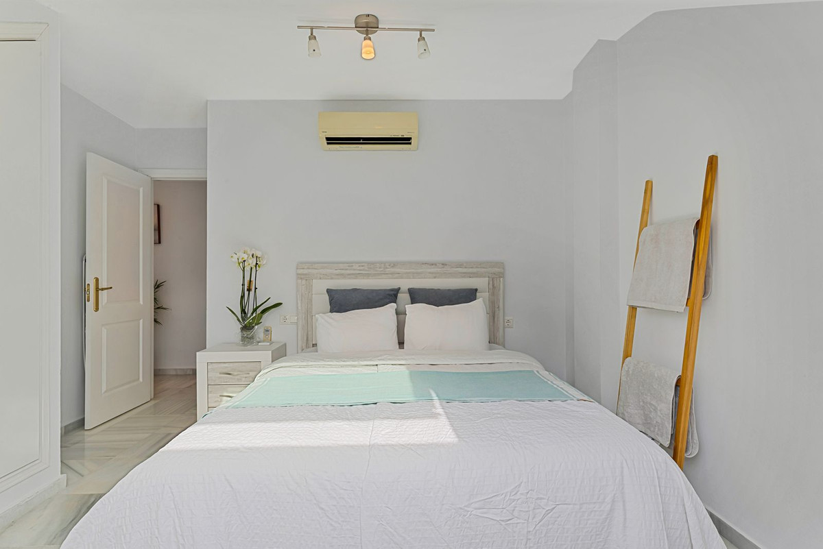 Appartement te koop in Fuengirola | 2 slaapkamers H5506969