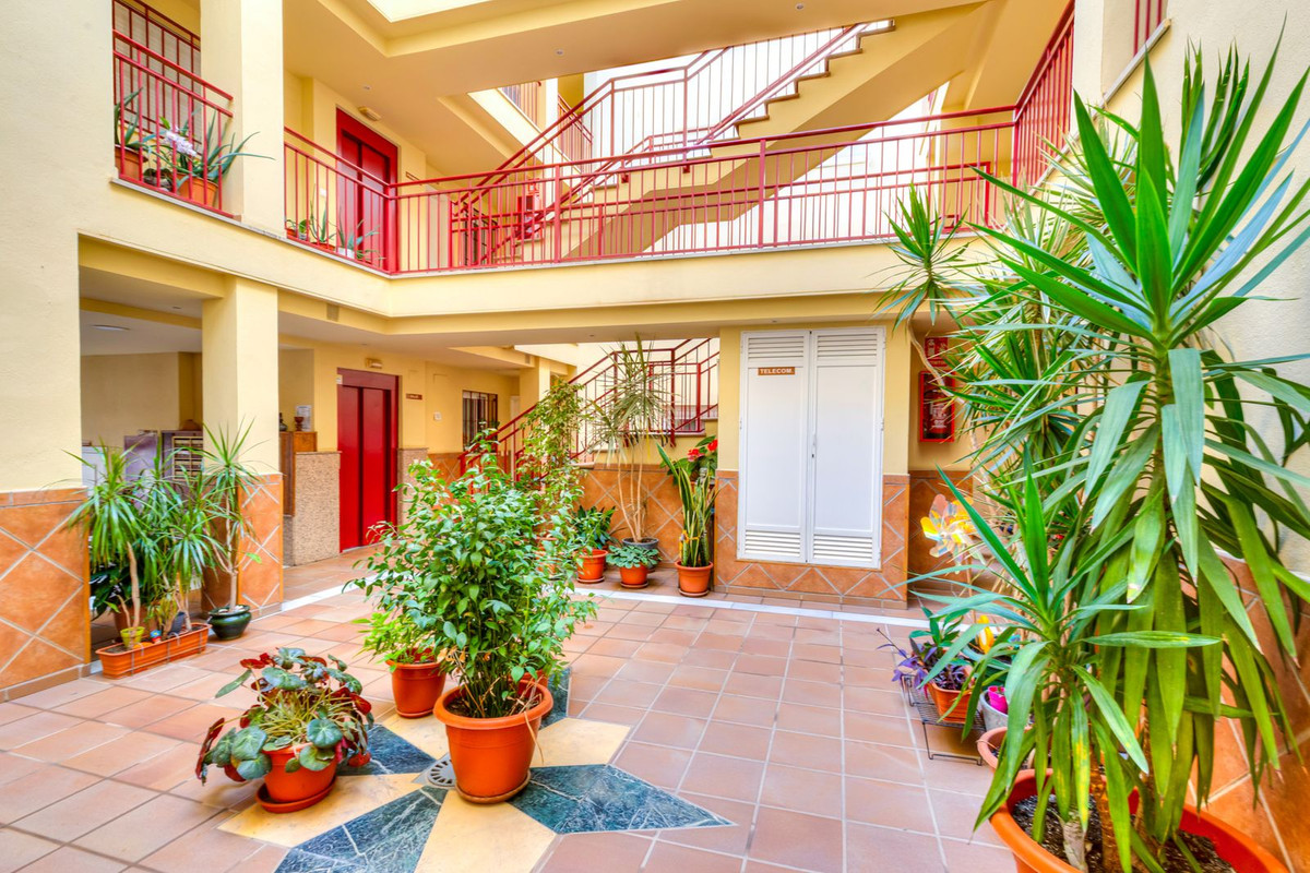 Appartement te koop in Fuengirola | 2 slaapkamers H5506969
