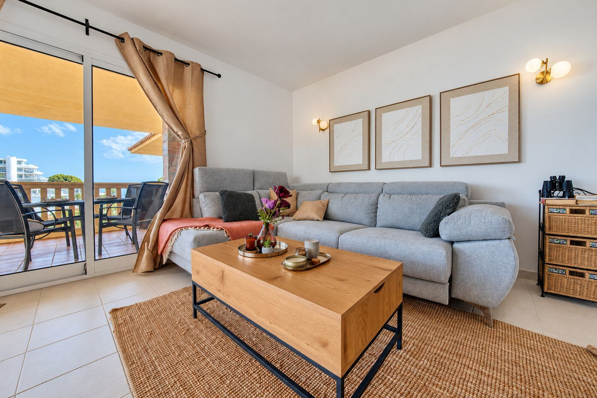 Appartement te koop in Fuengirola | 2 slaapkamers H5509864