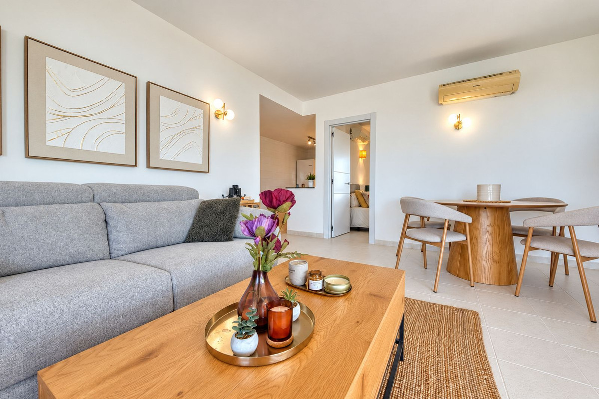 Appartement te koop in Fuengirola | 2 slaapkamers H5509864