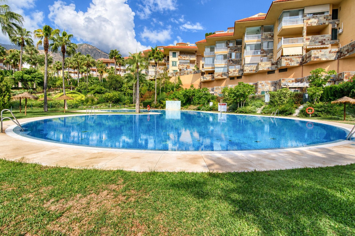 Appartement te koop in Fuengirola | 2 slaapkamers H5509864