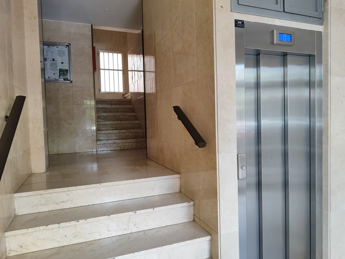 Appartement te koop in Fuengirola | 3 slaapkamers H5510026
