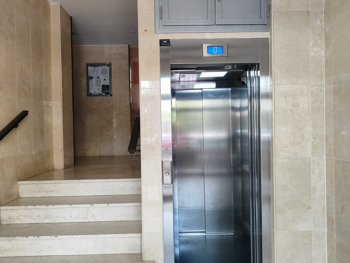 Appartement te koop in Fuengirola | 3 slaapkamers H5510026