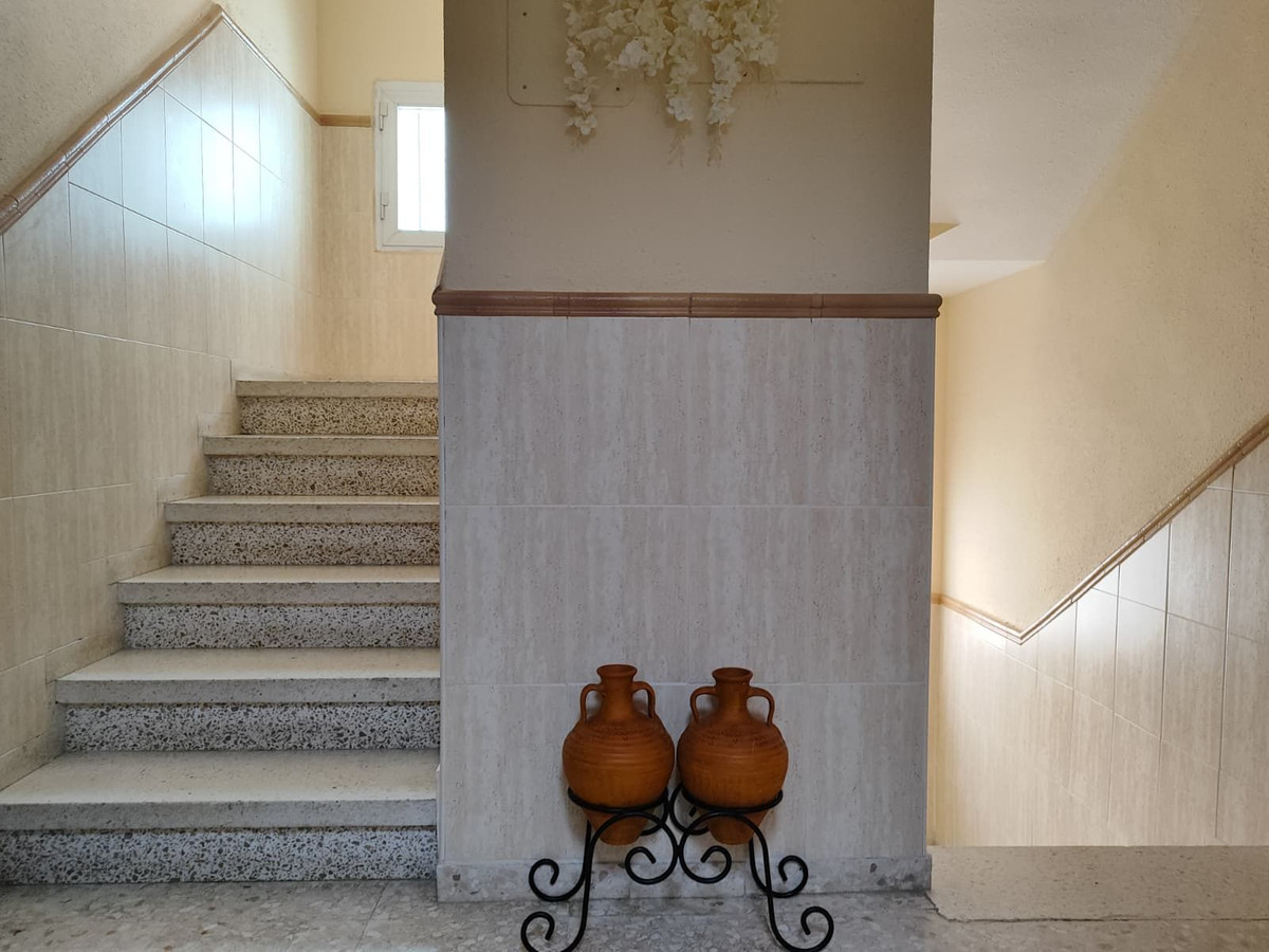 Appartement te koop in Fuengirola | 3 slaapkamers H5510026
