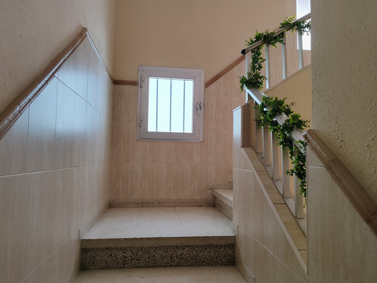 Appartement te koop in Fuengirola | 3 slaapkamers H5510026