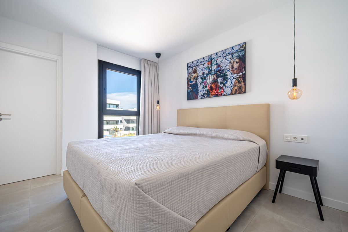 Appartement te koop in Fuengirola | 2 slaapkamers H5511706