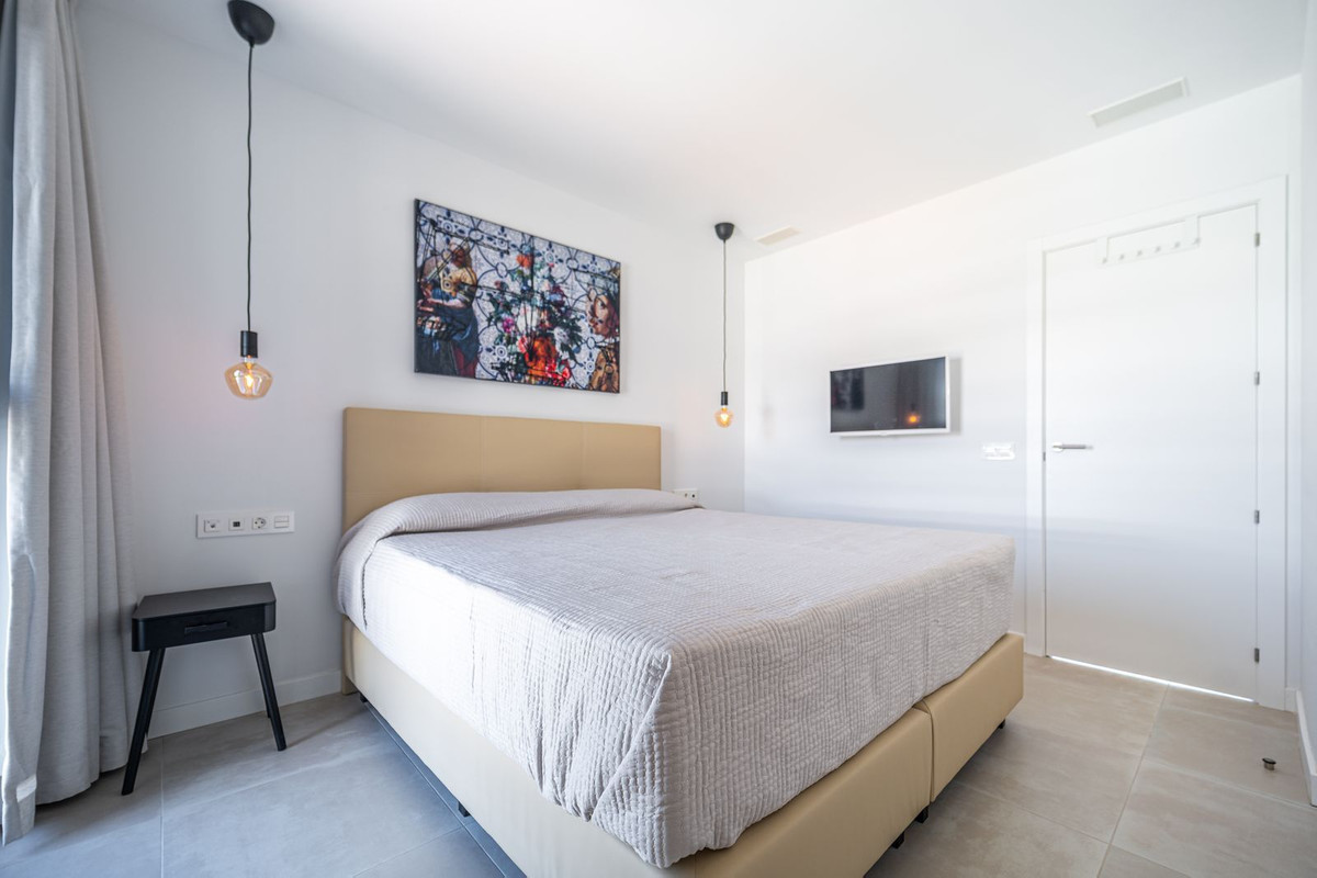 Appartement te koop in Fuengirola | 2 slaapkamers H5511706