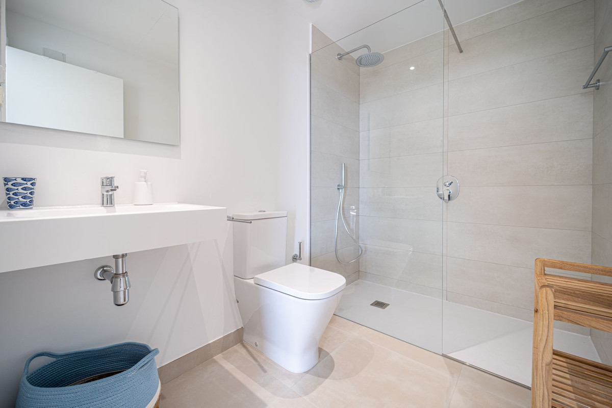 Appartement te koop in Fuengirola | 2 slaapkamers H5511706
