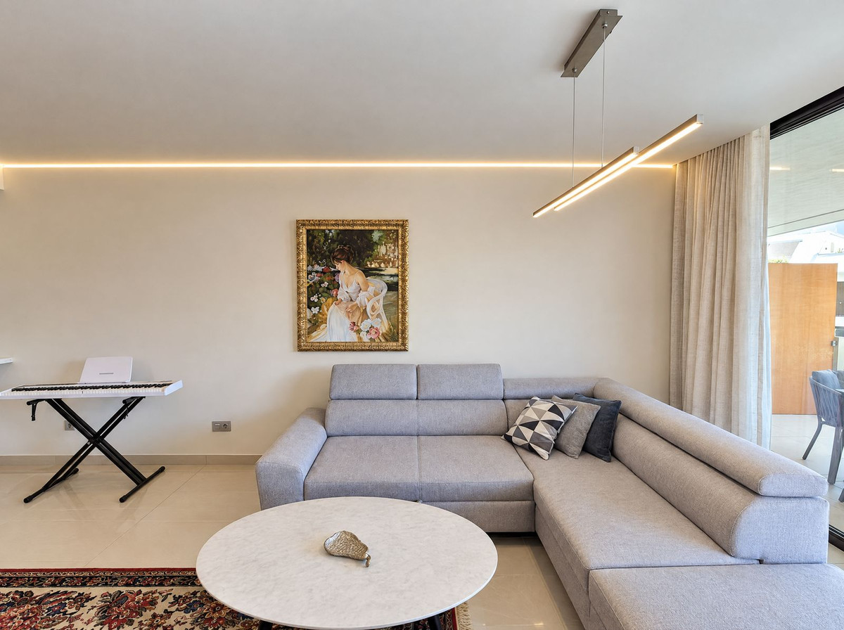 Appartement te koop in Fuengirola | 2 slaapkamers H5511748