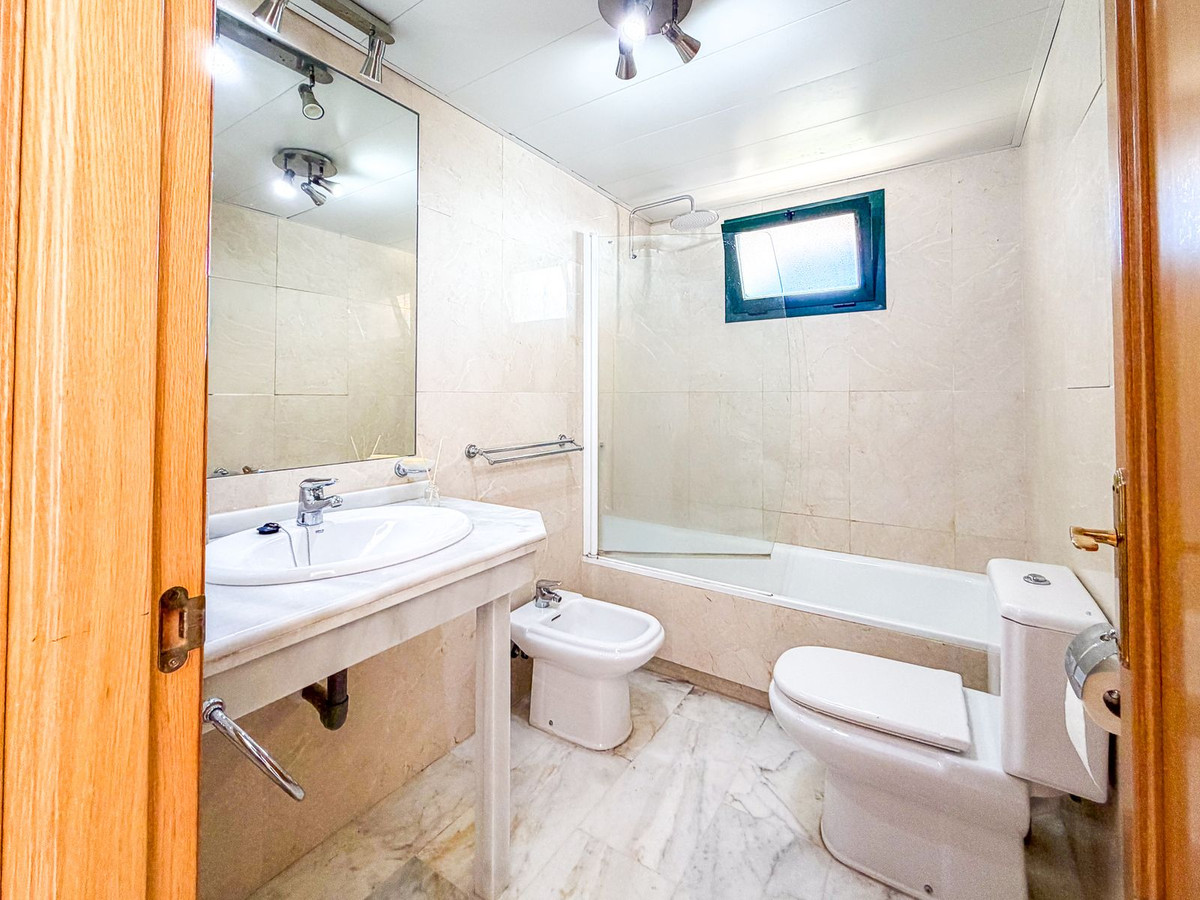 Appartement te koop in Fuengirola | 3 slaapkamers H5514637