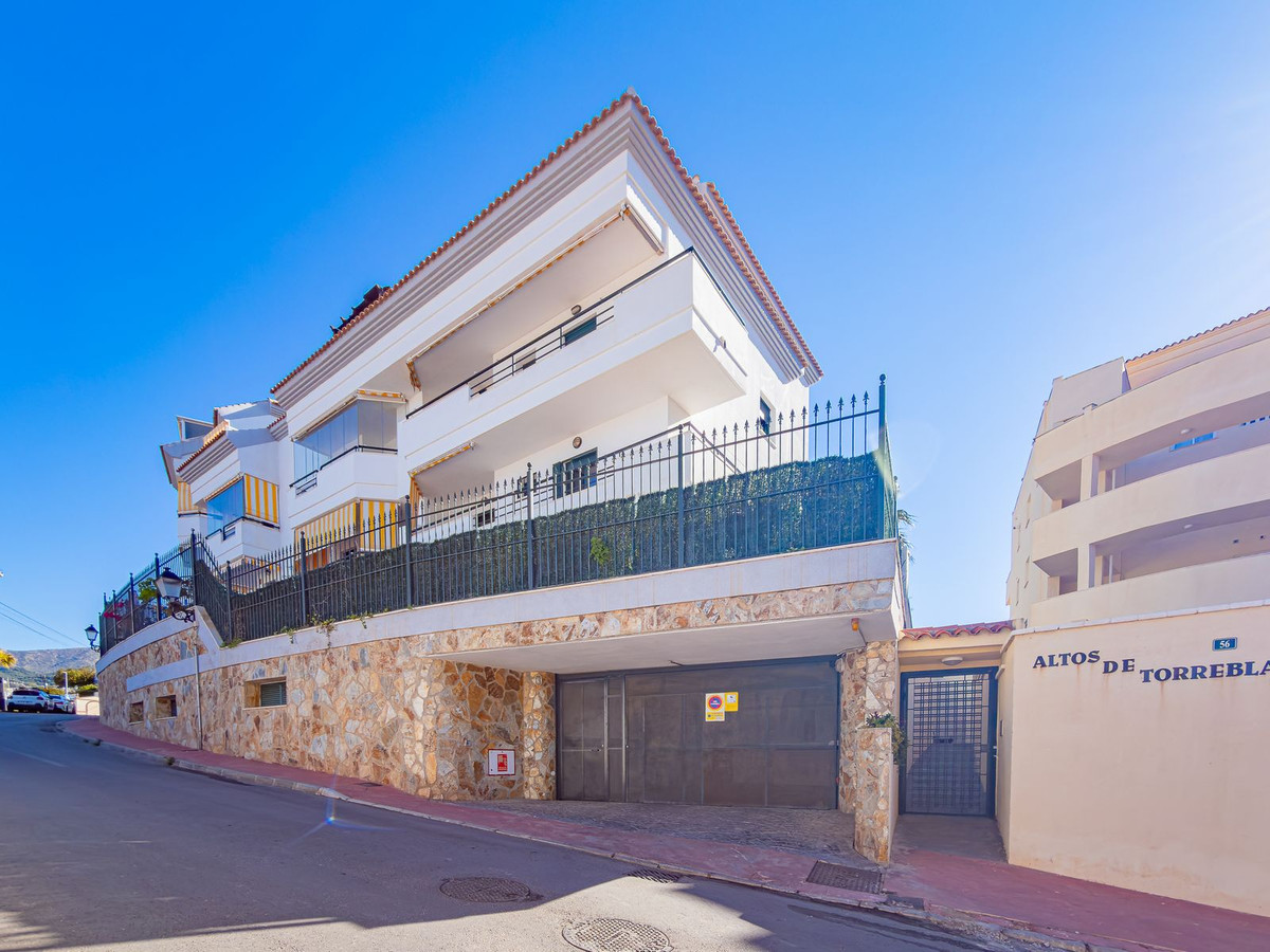 Appartement te koop in Fuengirola | 3 slaapkamers H5514637